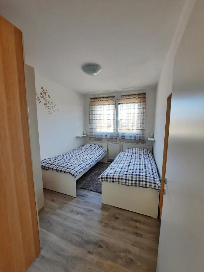 Apartment Mrvica Near The Zagreb Airport Velika Gorica Buitenkant foto